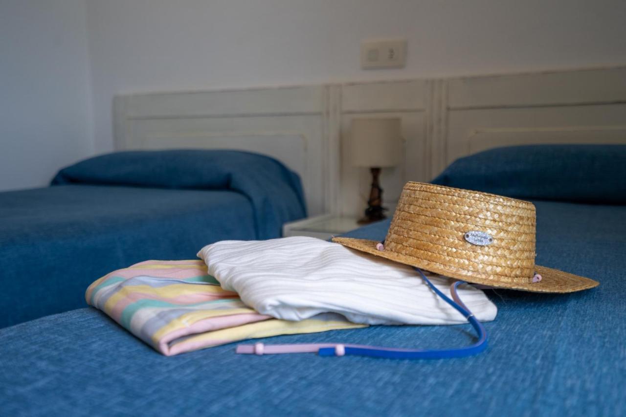 Apartamentos Playamar - Formentera Break Playa de Migjorn Esterno foto